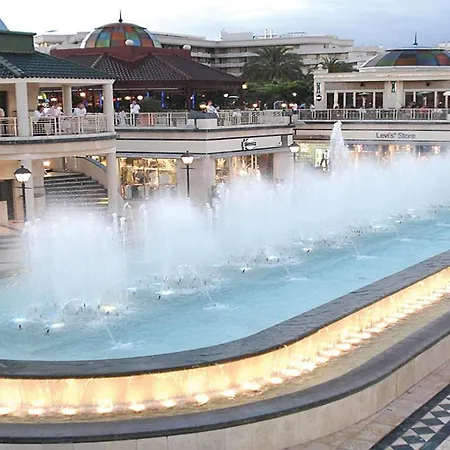 Lovely 6 Bedroom Communal Heated Pool Villa